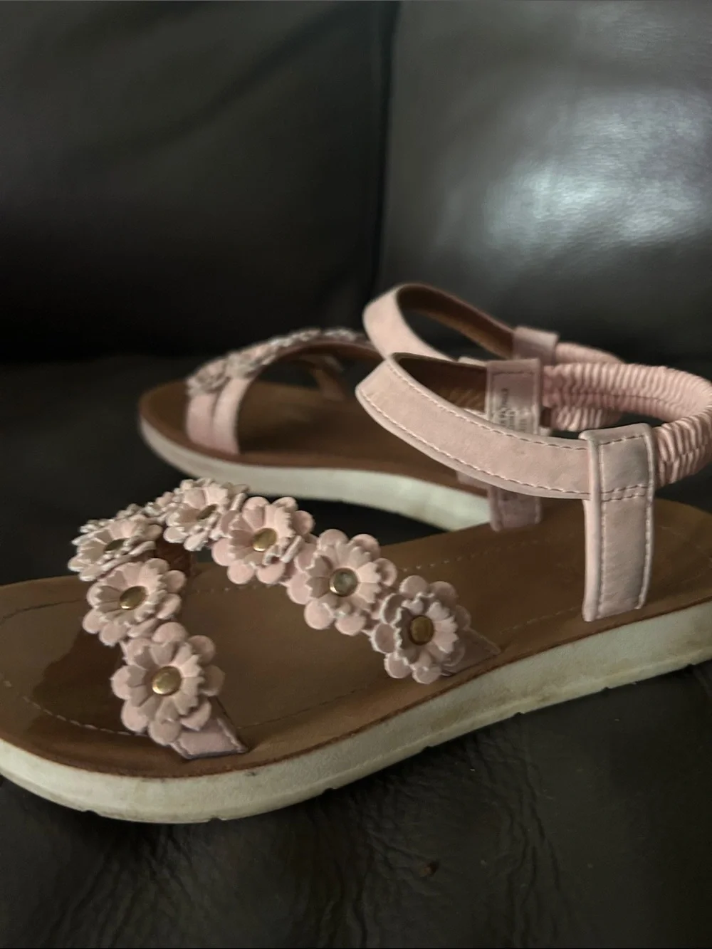 Girls' Pink Floral Strap Sandals